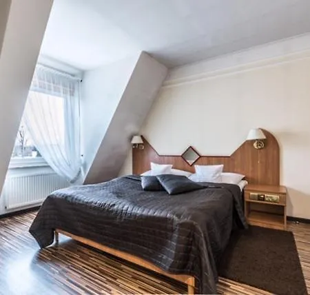 Wzgorze Toskanii Conferences & Restaurant Panzió 3*