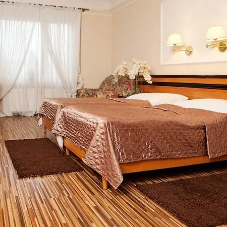 Wzgorze Toskanii Conferences & Restaurant 3*