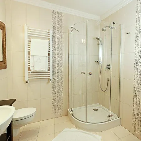 Wzgórze Toskanii Conferences&restaurant 4* Przeźmierowo