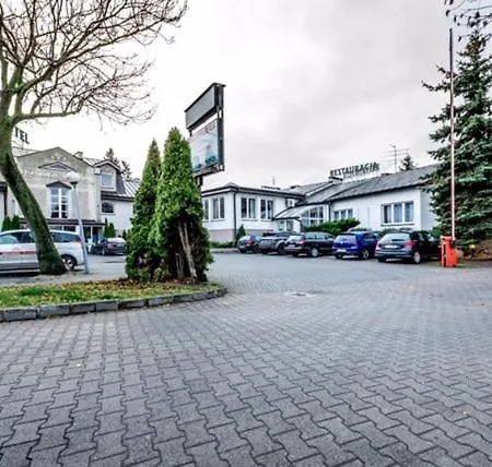 Oda ve Kahvaltı Wzgorze Toskanii Conferences & Restaurant