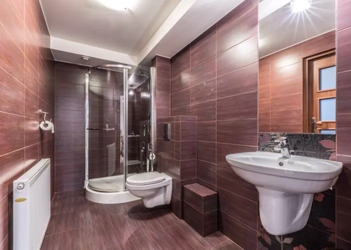 Wzgorze Toskanii Conferences & Restaurant Bed & Breakfast 4*