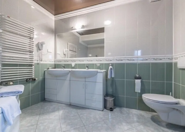 Wzgorze Toskanii Conferences & Restaurant