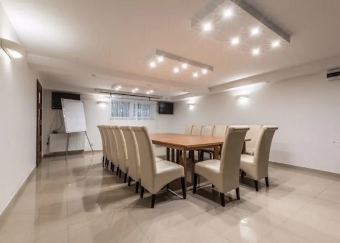 Wzgorze Toskanii Conferences & Restaurant