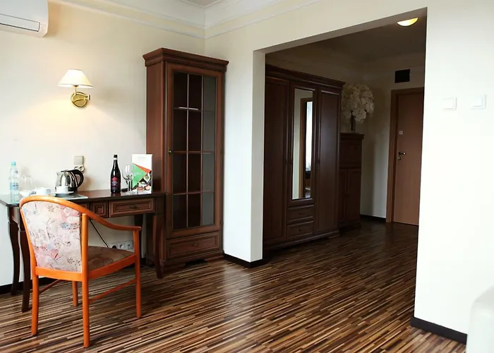 Bed & Breakfast Wzgorze Toskanii Conferences & Restaurant