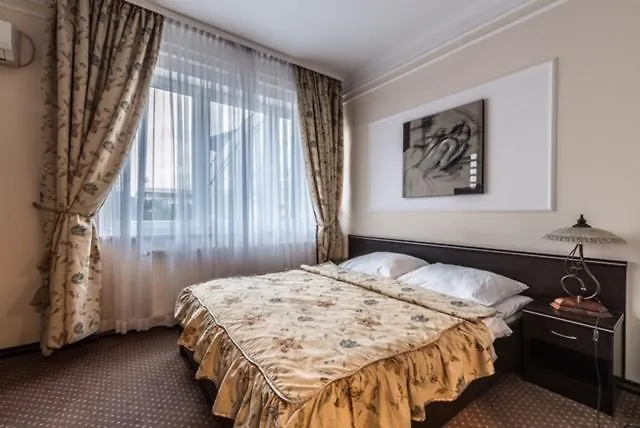 Bed & Breakfast Wzgorze Toskanii Conferences & Restaurant 4*